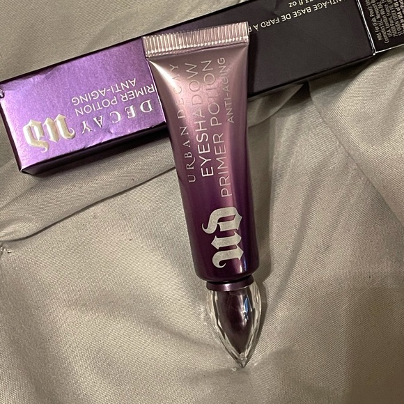 Urban Decay Original Eyeshadow Primer Potion - Picture 3 of 7